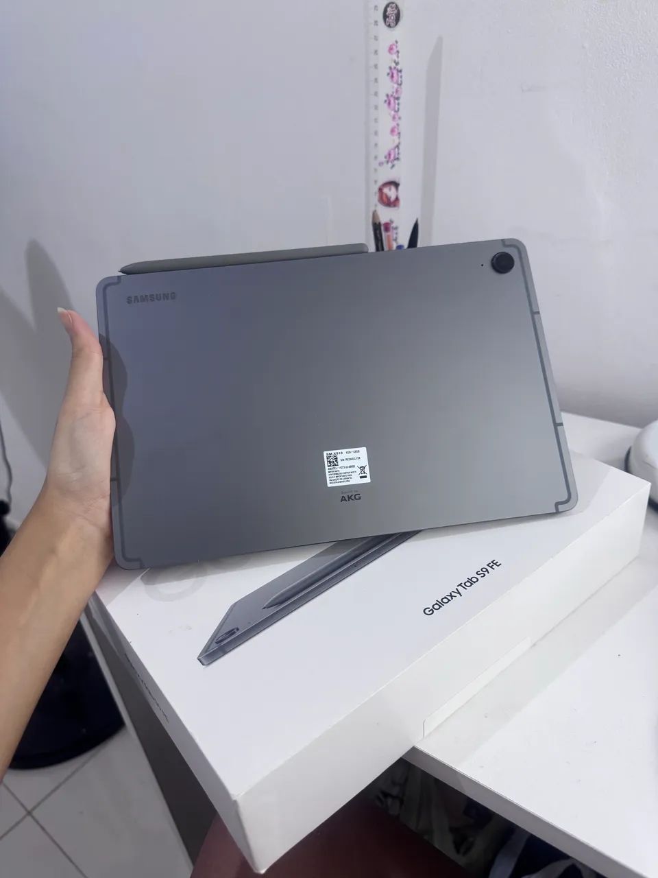 Tablet galaxy TAB S9 FE - usado - Foto 2
