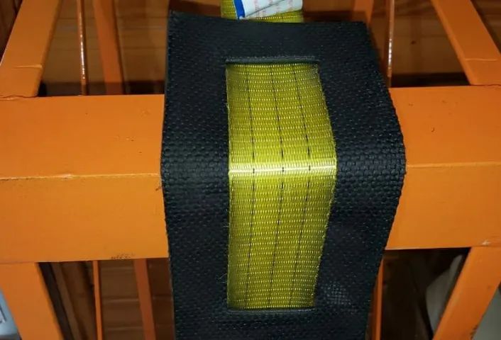 Proteção de Cinta de amarração e catraca e Cinta de elevação industrial  - Foto 5