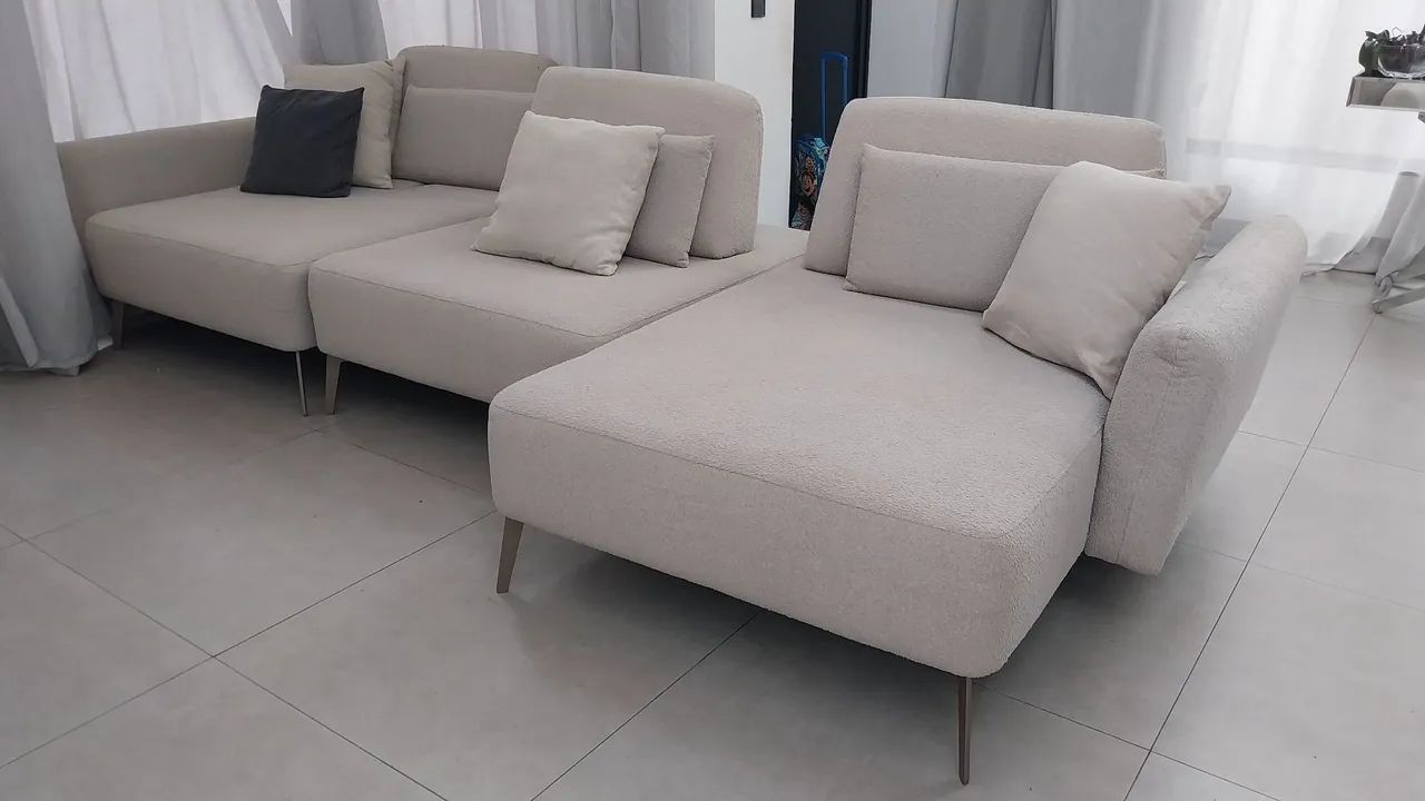 Sofá com chaise alto padrão tecido boucle e mecanismo  maravilhoso  - Foto 5