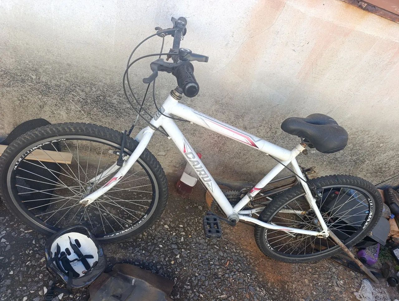 Vende-se bicicleta 