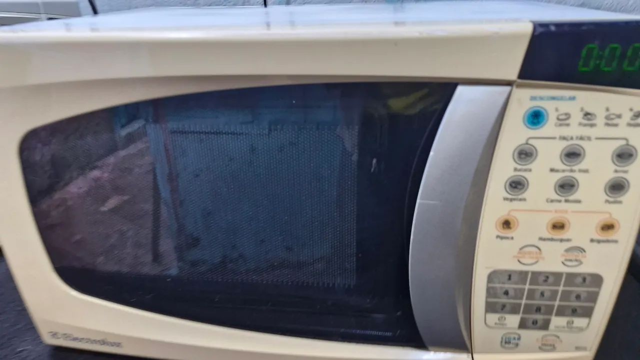 Microondas Electrolux 20 litros - Foto 3
