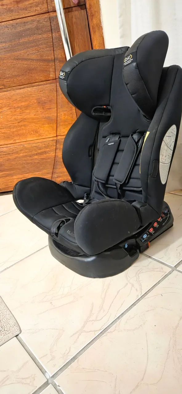 Cadeirinha Safety 1st Multifix 0 a 36 kg com ISOFIX e Air Protect