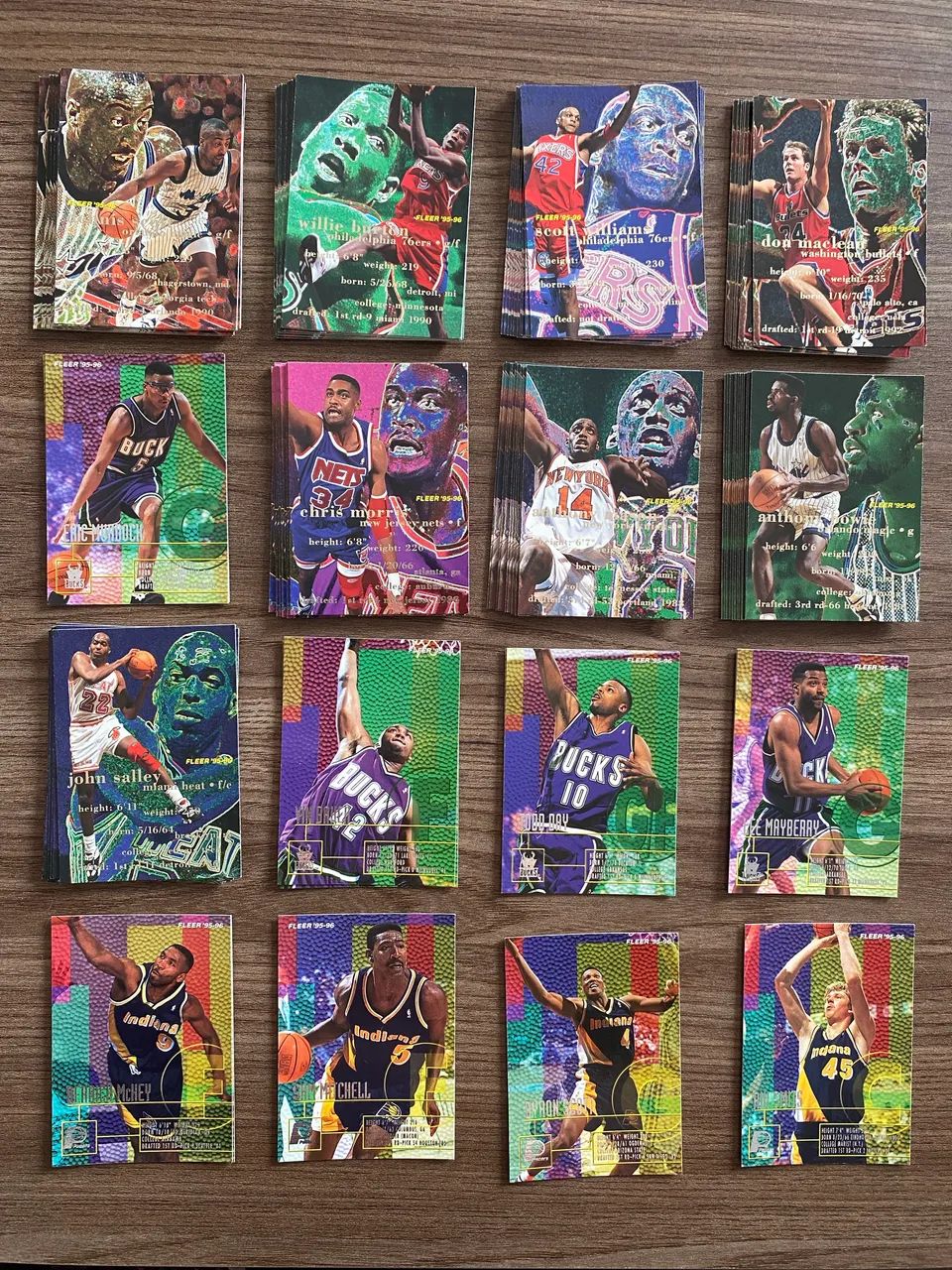 Lote com 45 cards NBA - Fleer - Basquete Temporada 95-96 - Sem repetições