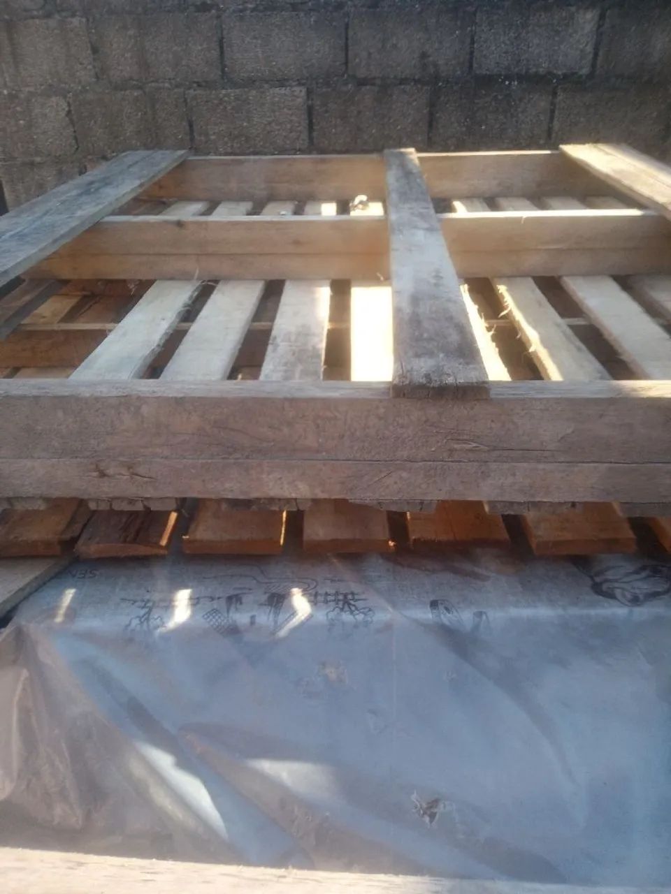 Paleta de madeira 