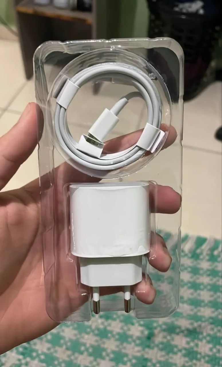 Carregador de iPhone novo! - Foto 2