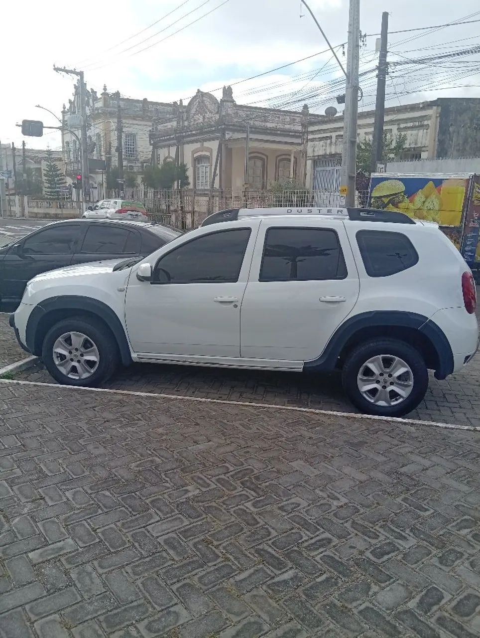 Renault Duster Dynamique 2.0 Hi-flex 16V Aut. 2016