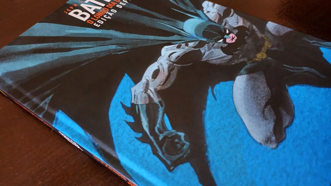 Batman - O Longo Dia das Bruxas - DC Comics - HQ Panini - Foto 2