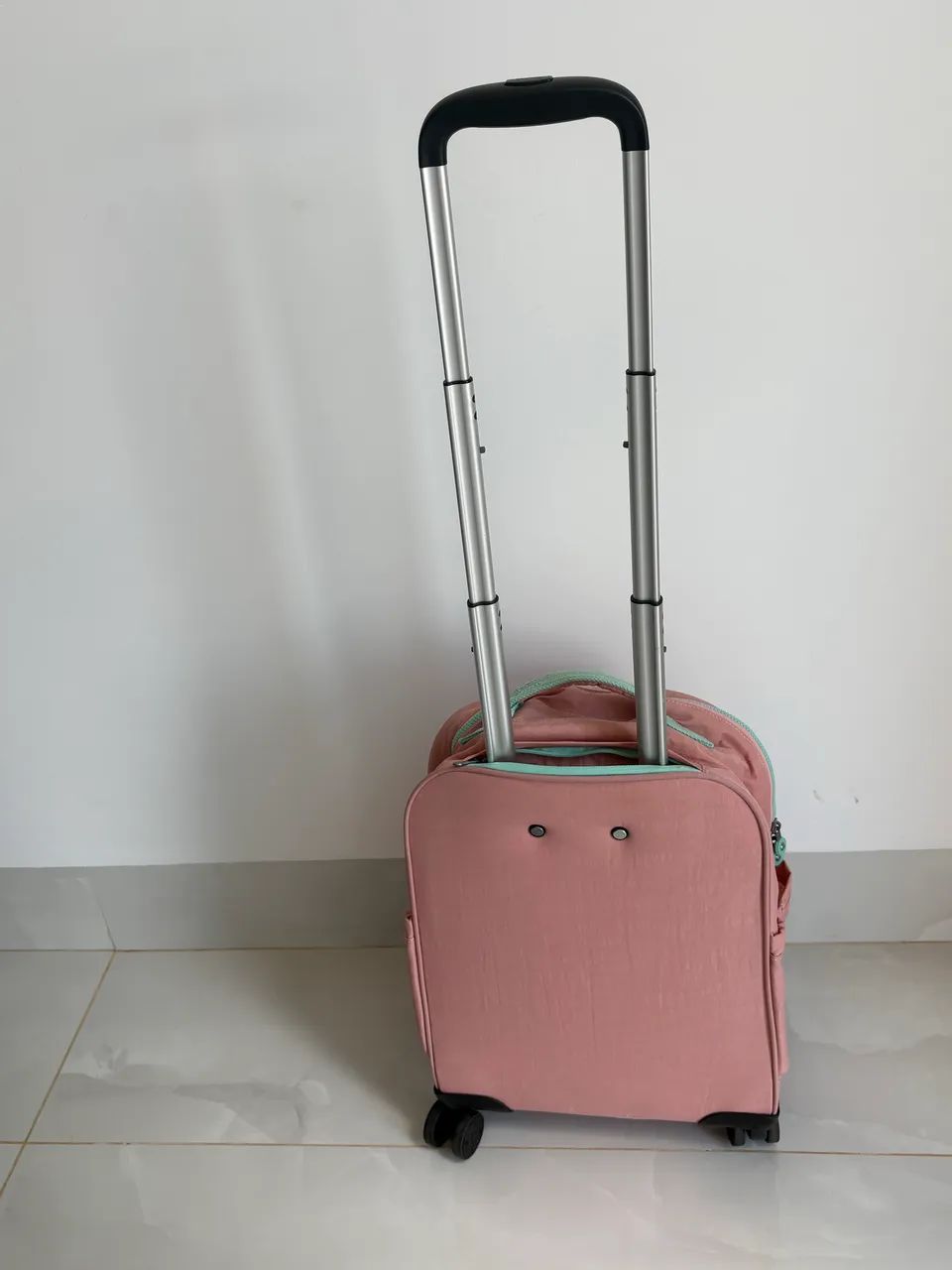 Mochila de rodinha da kipling original rosa  - Foto 2