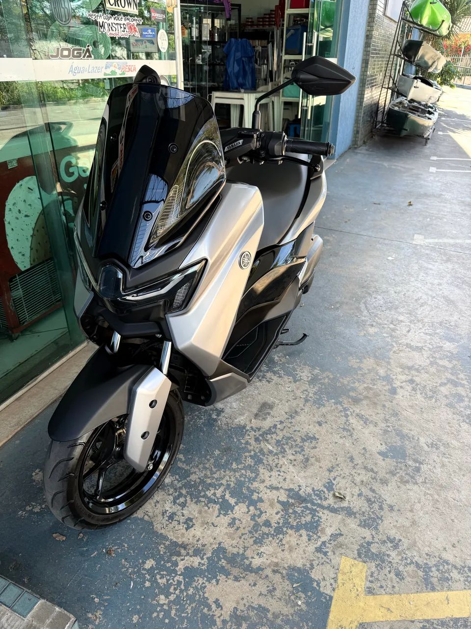 Nmax 2025 com apenas 7500km - Foto 4