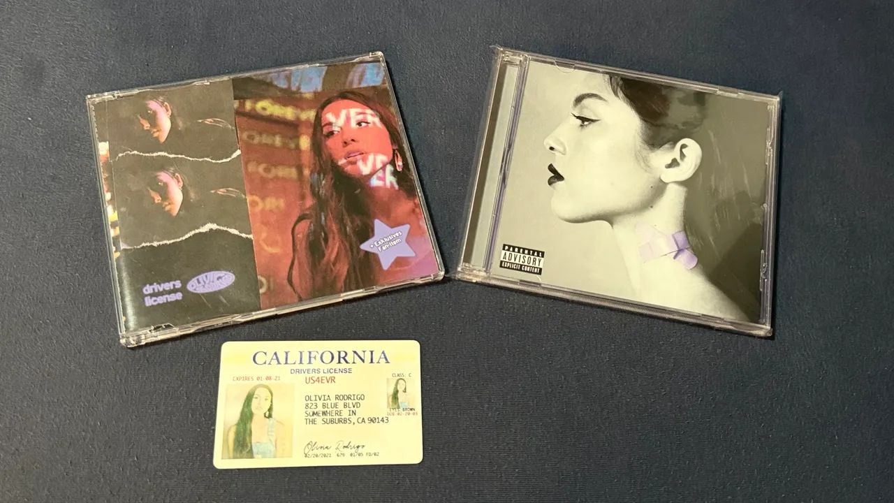 Olivia Rodrigo CDs Singles drivers license e vampire