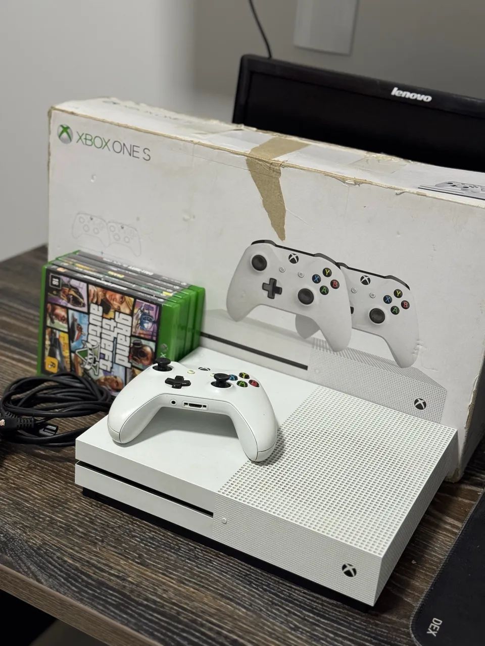 Vendo Xbox one S 1tb - Foto 4