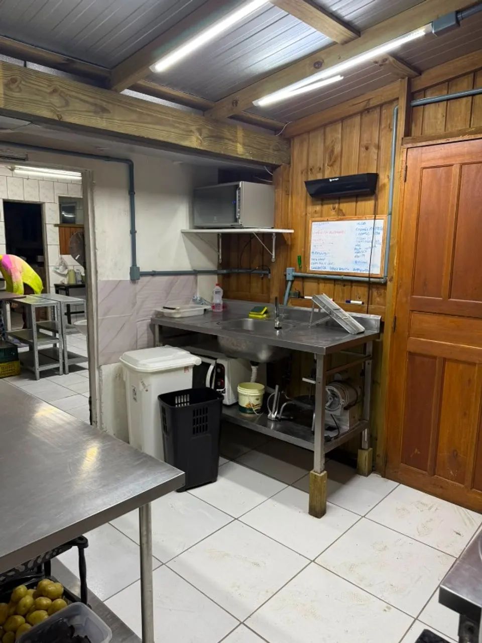 RESTAURANTE/PIZZARIA COMPLETA À VENDA - ARMAÇÃO FLORIANOPOLIS 220 M2 - Foto 3
