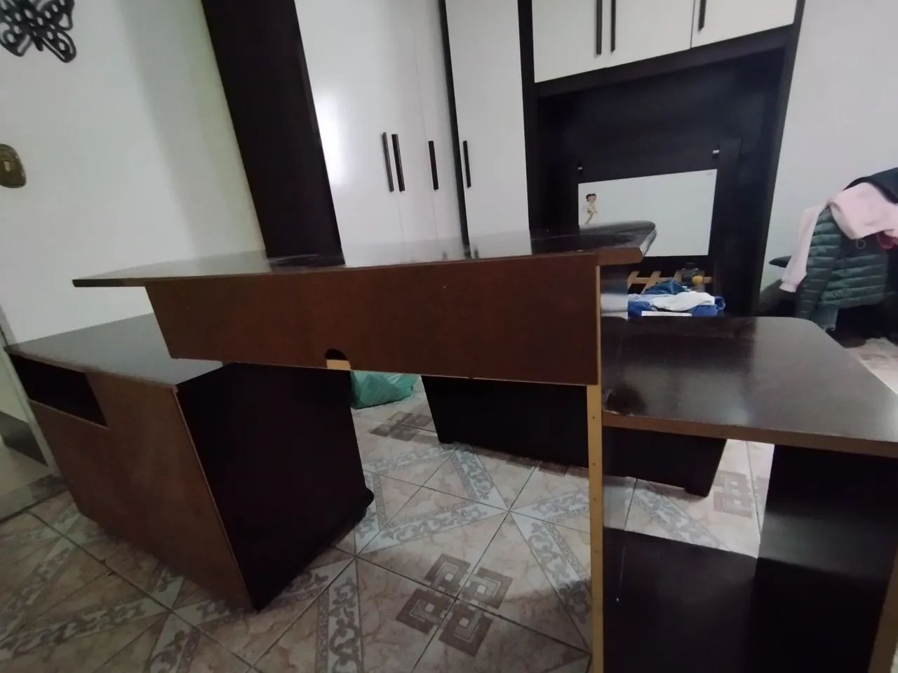 Mesa de computador em L  - Foto 4