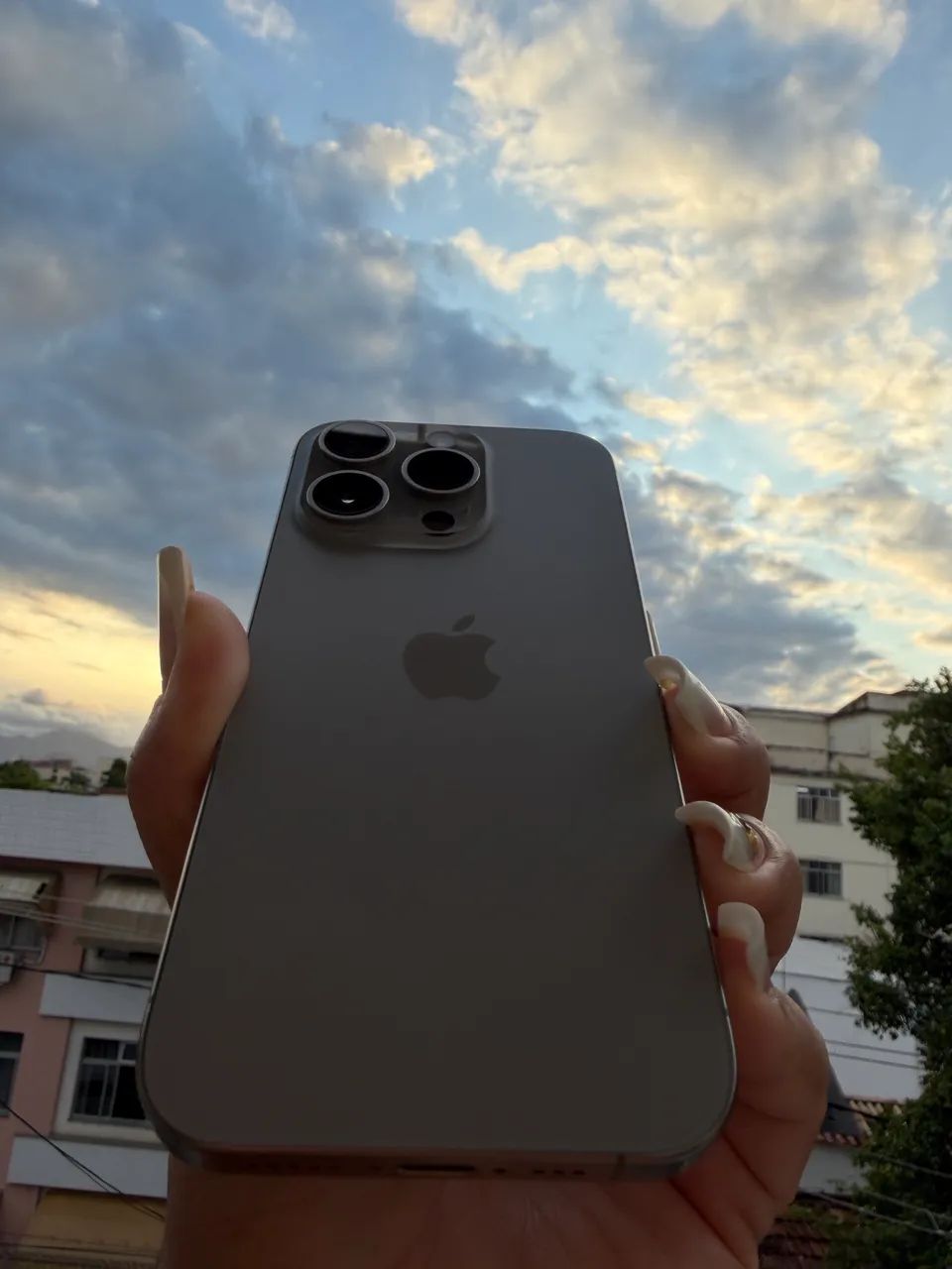 Iphone 15 Pro Max  - Foto 5