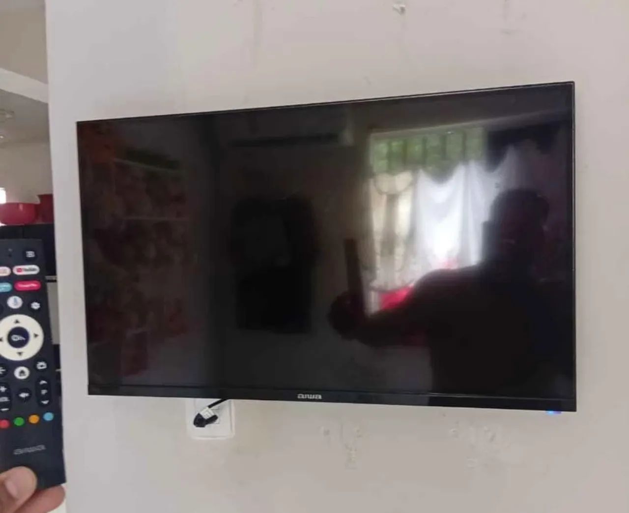 Vendo tv 43 polegadas aiwa  