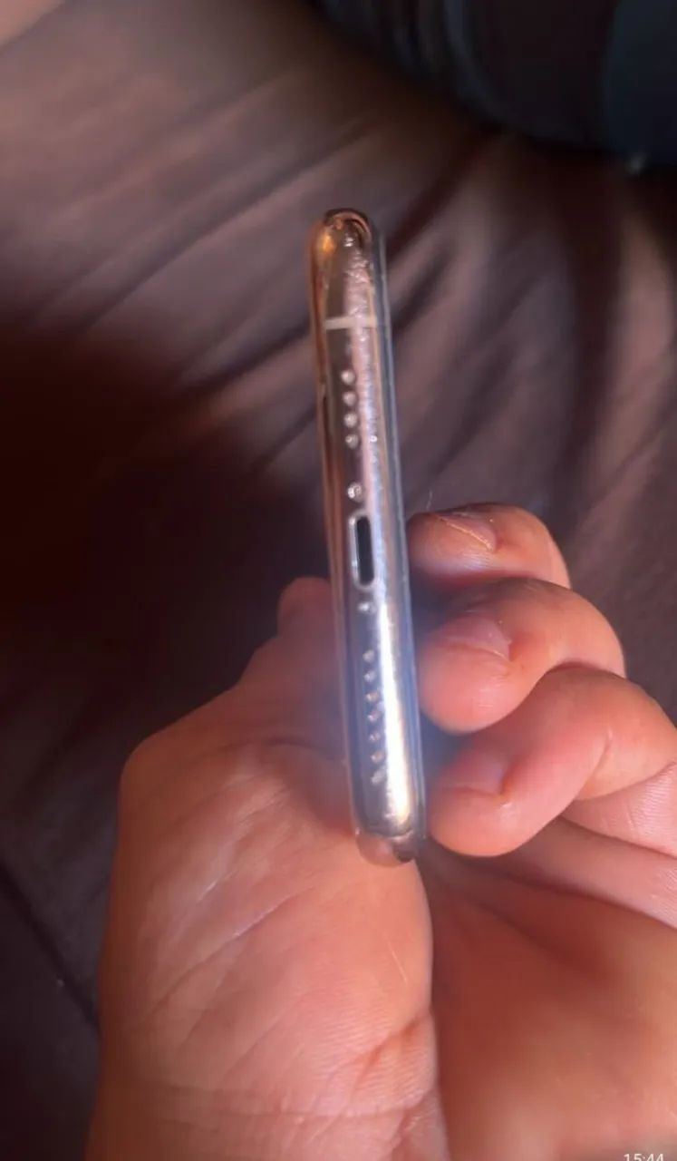 iPhone 11 pro Max 67% bateria  - Foto 5