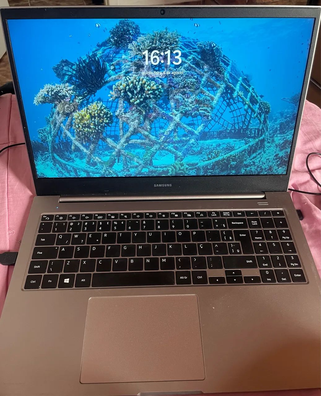 Notebook Samsung 15.6 Book E30 Core 13-10110u 4gb 1tb Win10 Prata - Foto 2