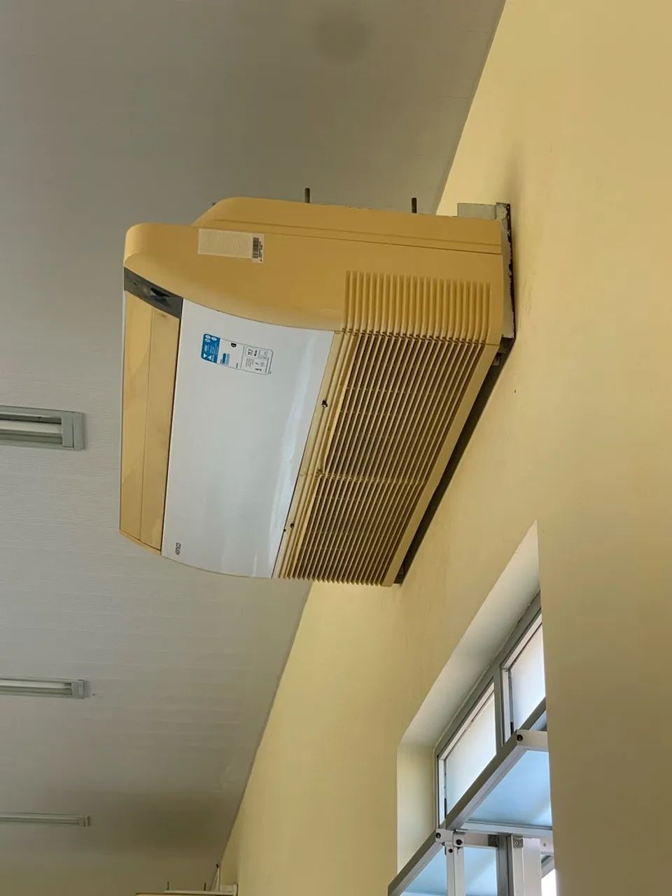 Ar condicionado KOMECO 36 BTUS - Foto 3