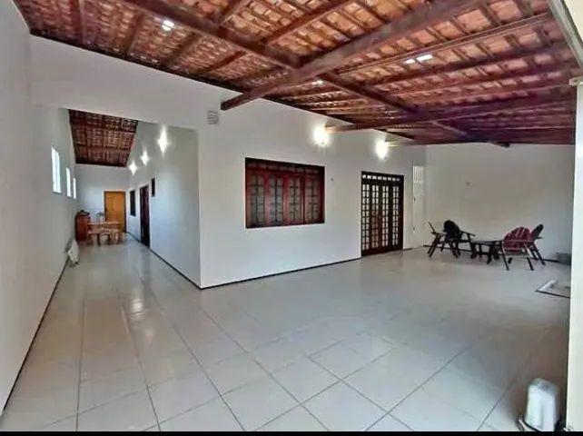 Casa com dois quartos espaçosa e agradável