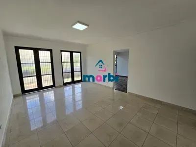 Imóvel para aluguel com 2 suítes, 4 banheiros e 4 salas