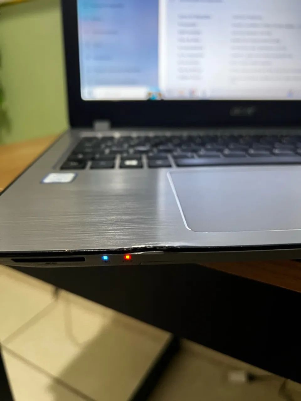 Notebook acer aspire F5 - i5 1T - Foto 4