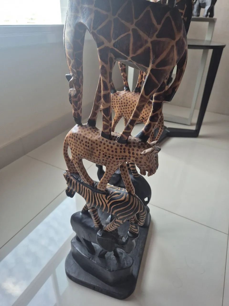 Mesa lateral decorativa africana - Foto 2