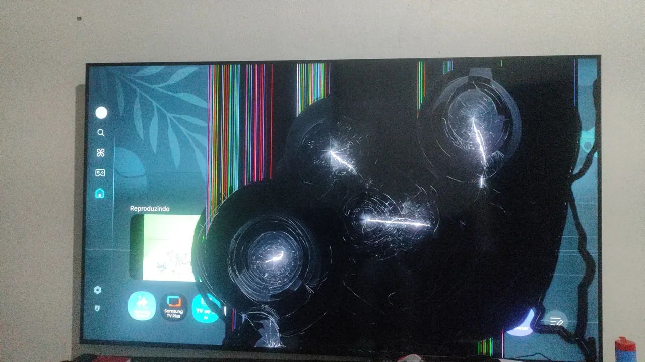 TV Samsung 75 Polegadas UN75U8000 - Tela Quebrada (Para Peças - Foto 2