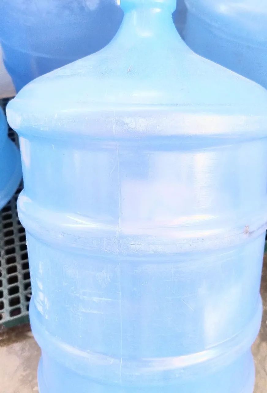 Garrafão vazio para vender