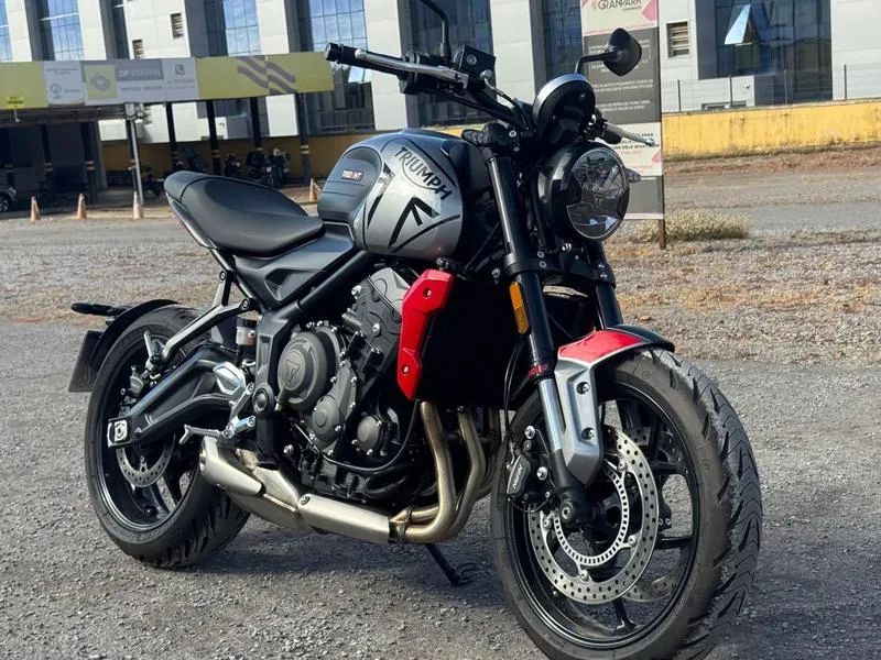 TRIUMPH TRIDENT 2024 - Foto 2