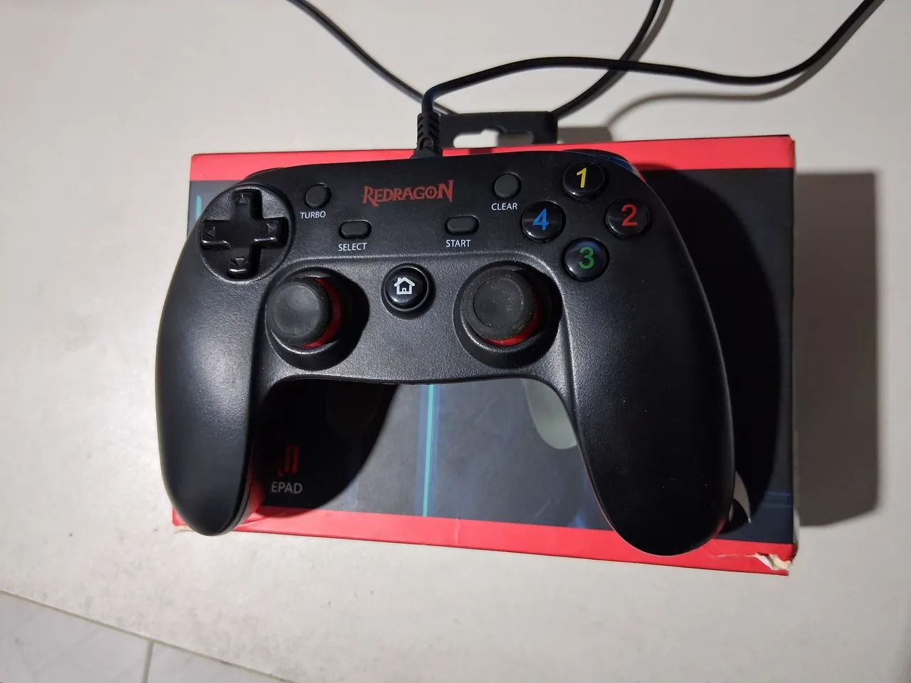 Controle redragon Saturn para pc