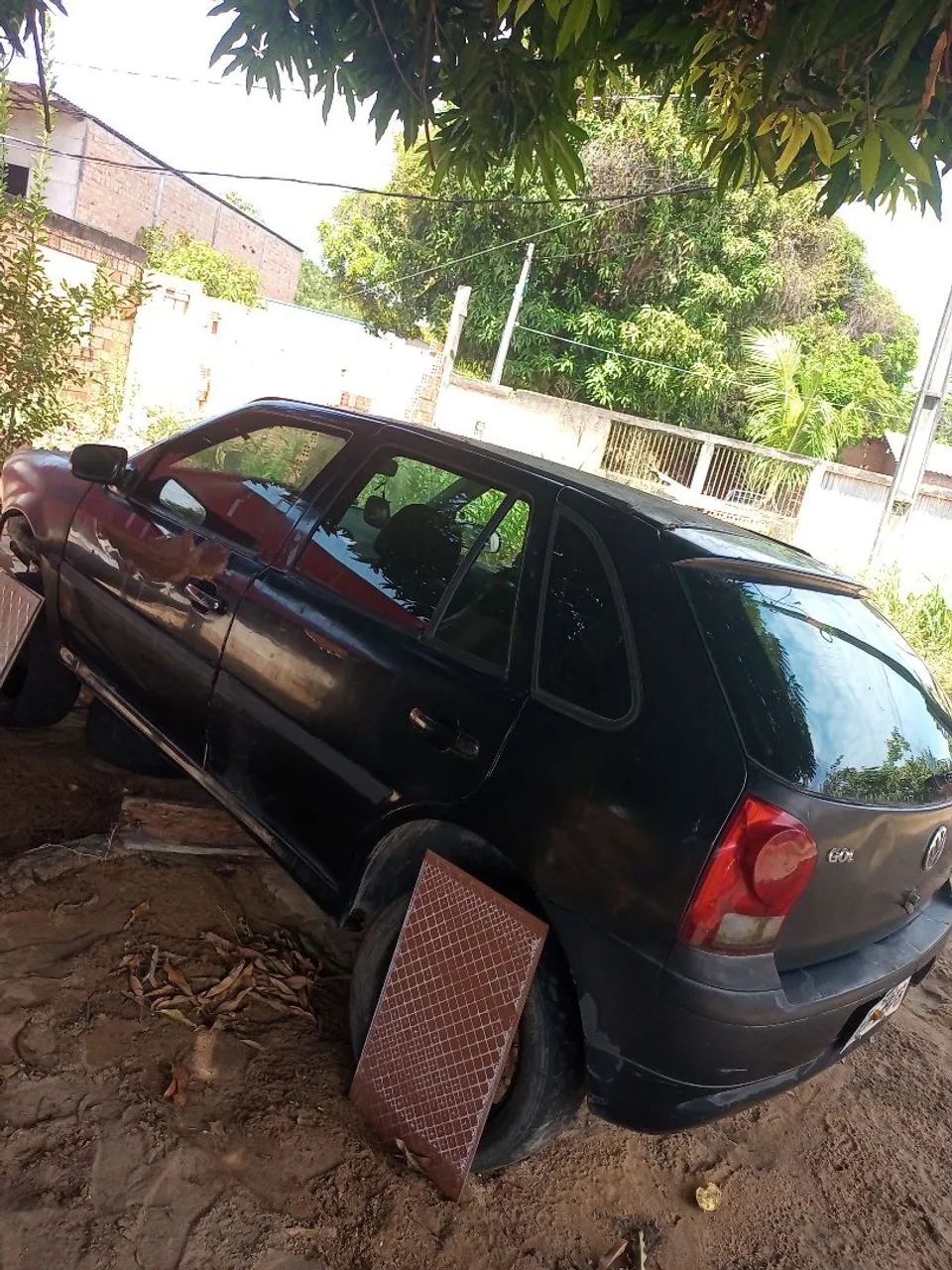 Oferta 4.000 reais , pra aproveitar peças. 