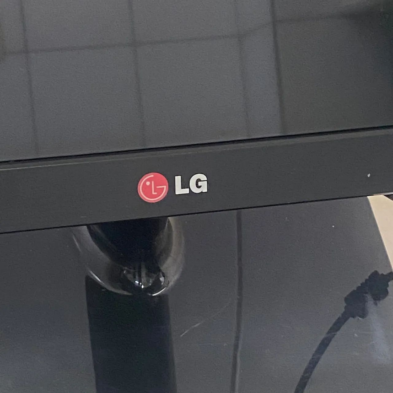 Monitor LG 23 polegadas widescreen - Foto 3