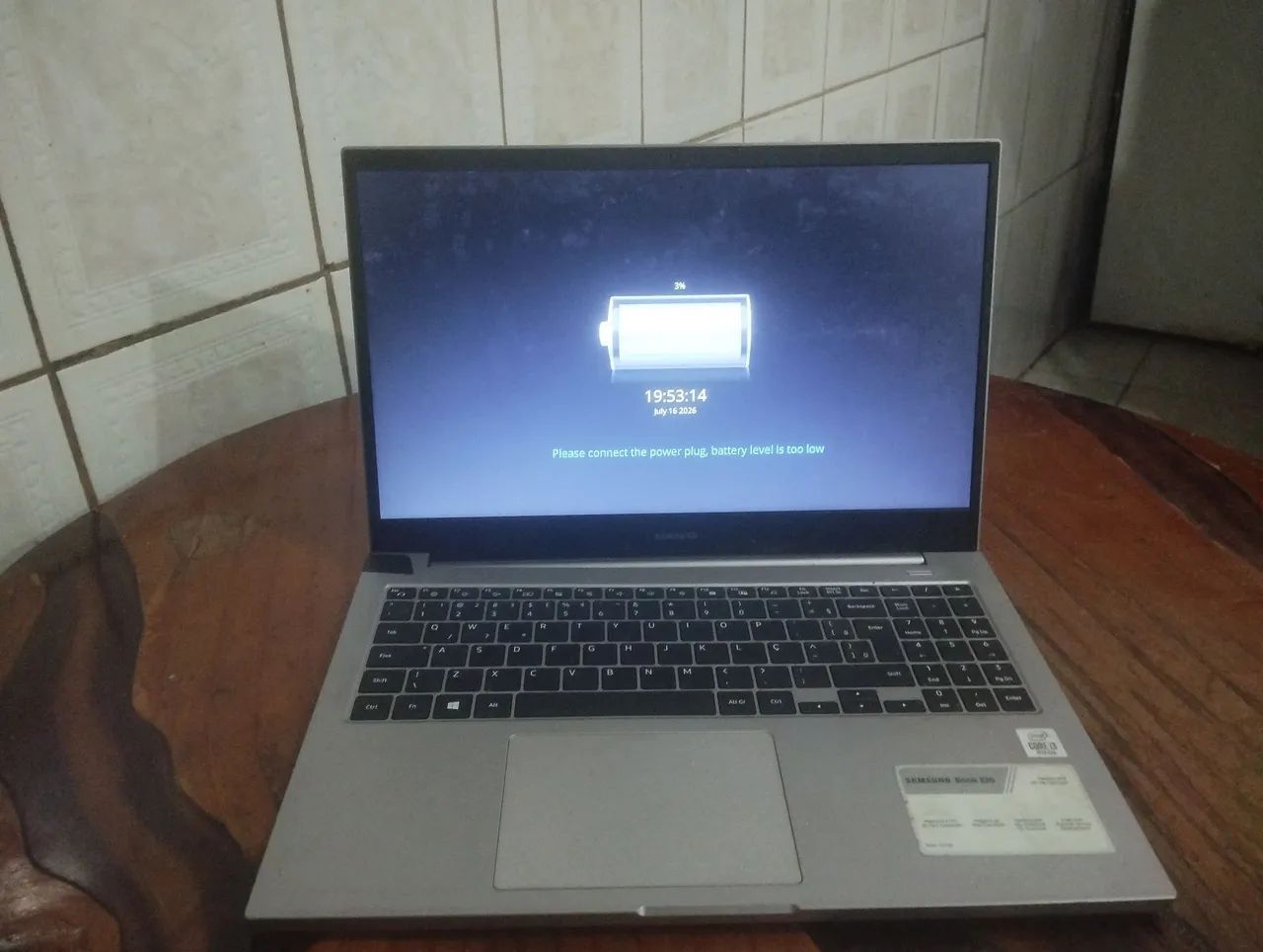 Notebook pra conserto ou retirar peça 
