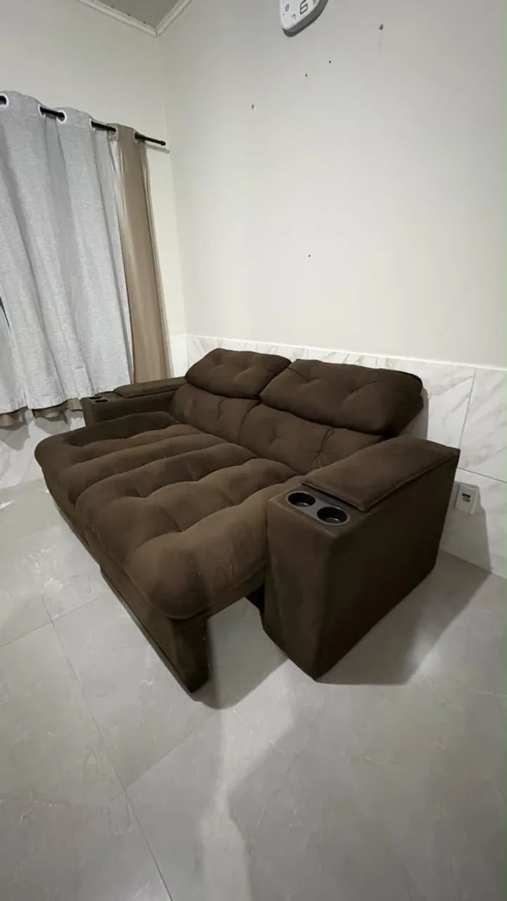 Sofá Retrátil