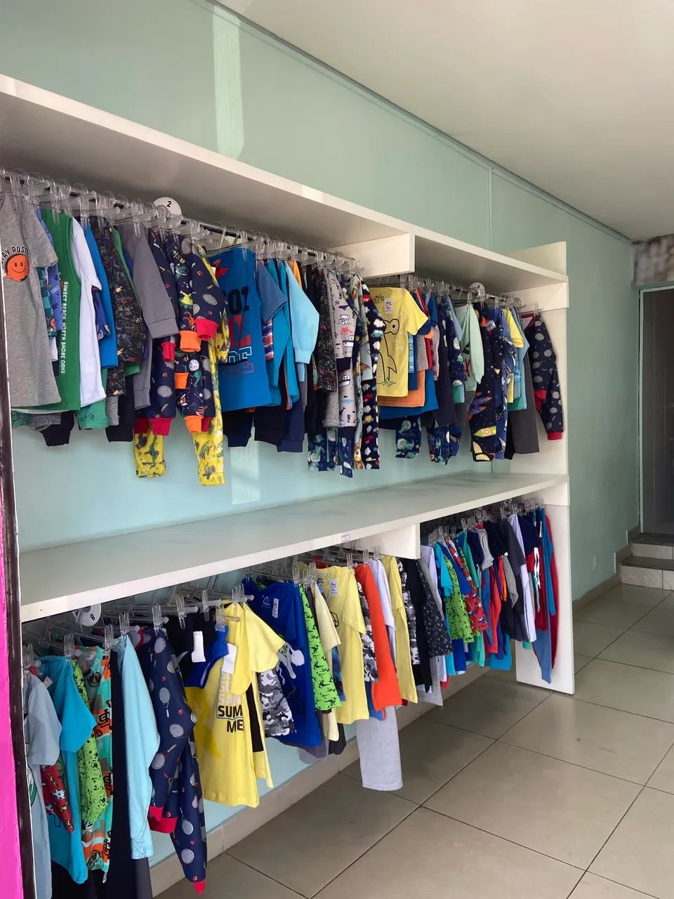 Arara de Parede para Loja em MDF - 2,75m - Foto 2