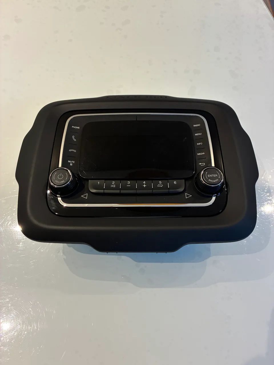Rádio Multimídia Jeep Renegade 2015 a 2019 Original