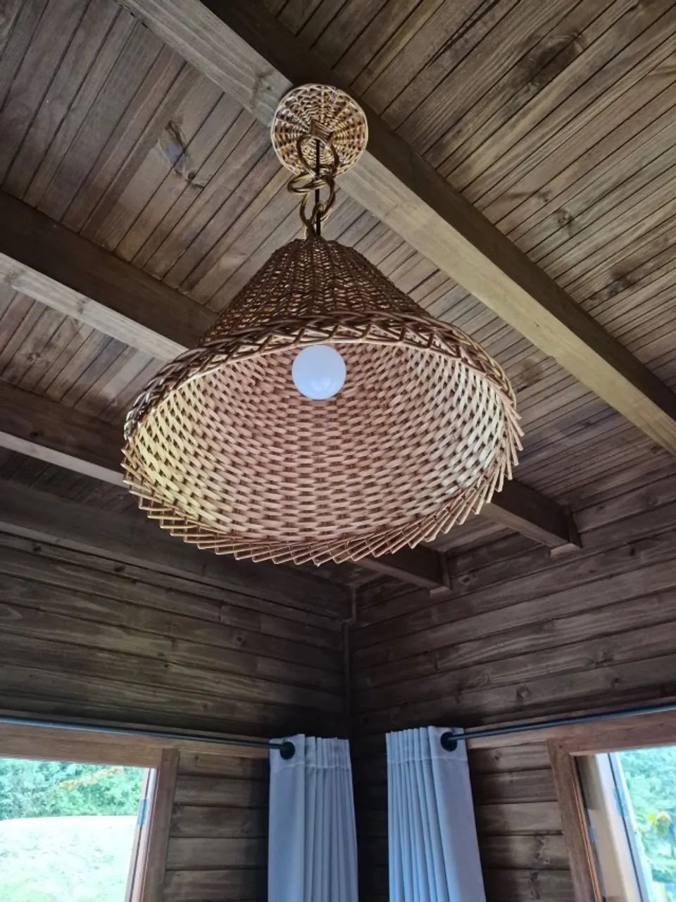 Duas Luminárias pendente 40x50 em vime - Foto 2
