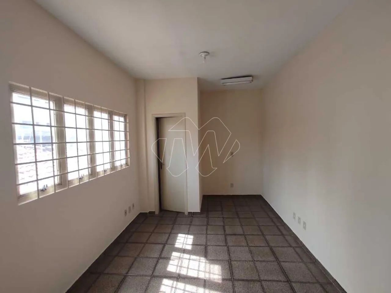 Locação de Comercial / Sala na cidade de Araraquara - Foto 2