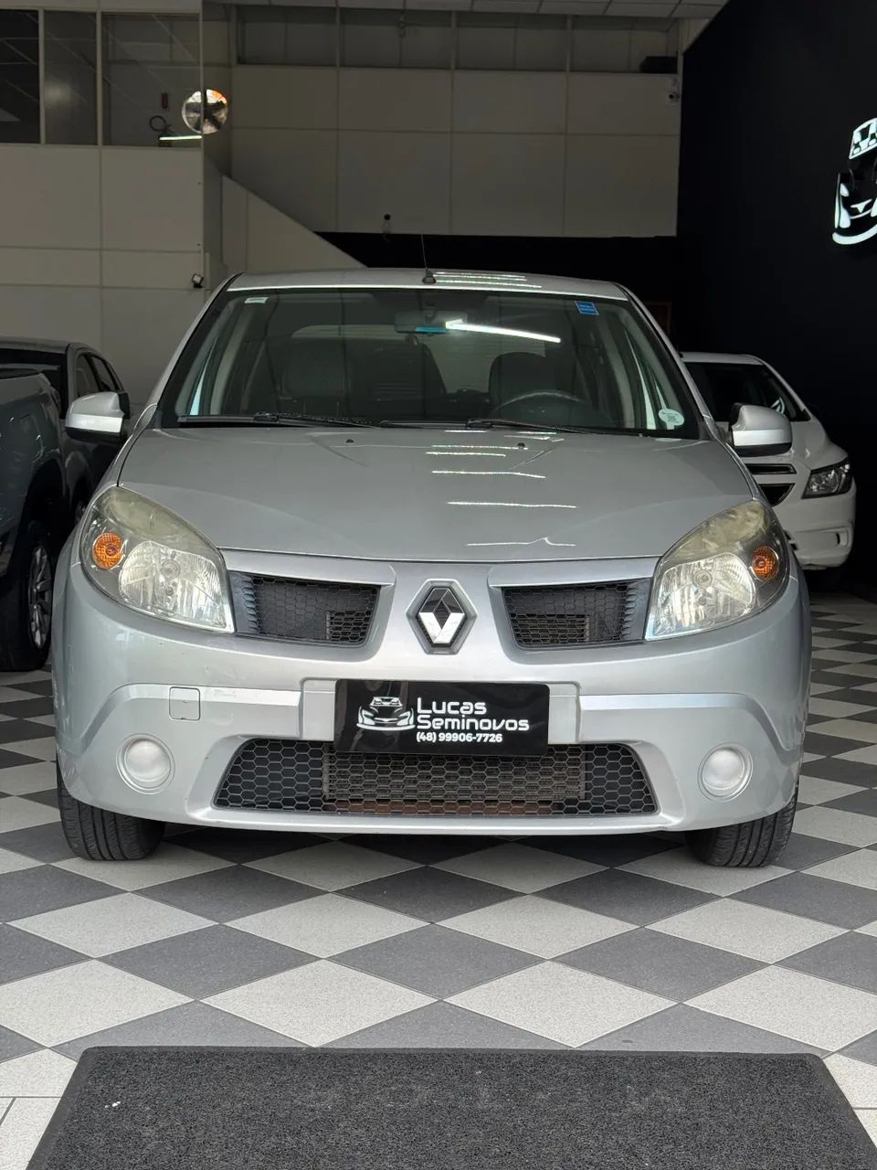 Renault Sandero Expression Hi-flex 1.6 8V 5P 2011 - Foto 2