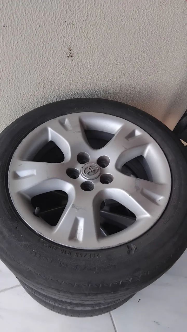 Rodas de carro - Foto 2
