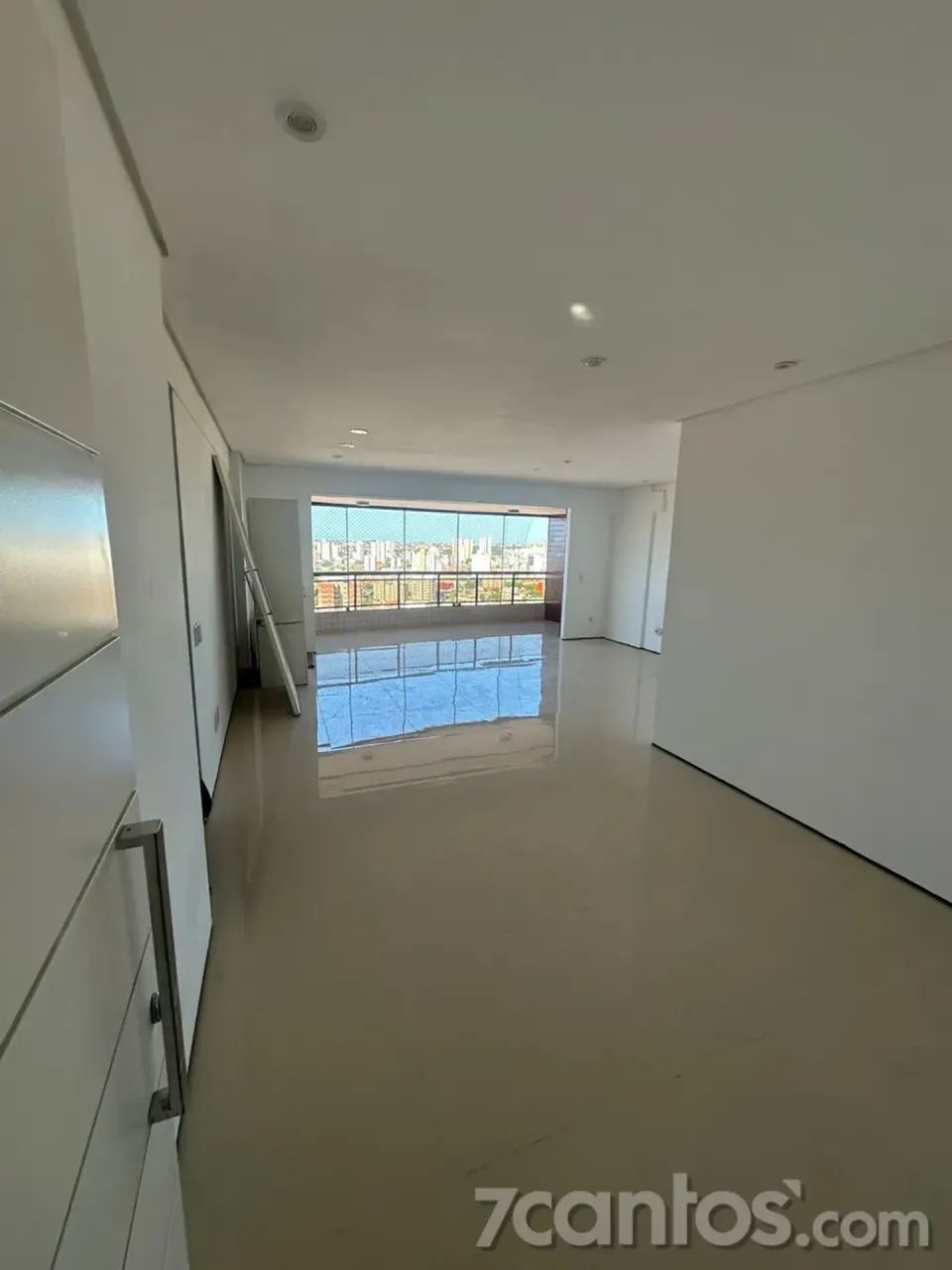 Apartamento, Varjota, 3 Suítes