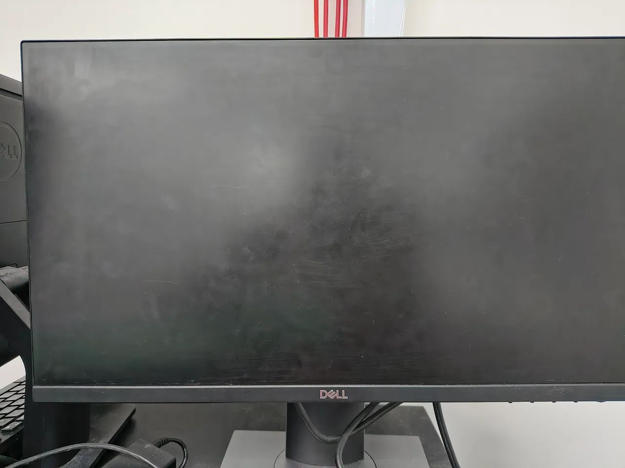 Monitor Dell 21 tela com defeito 