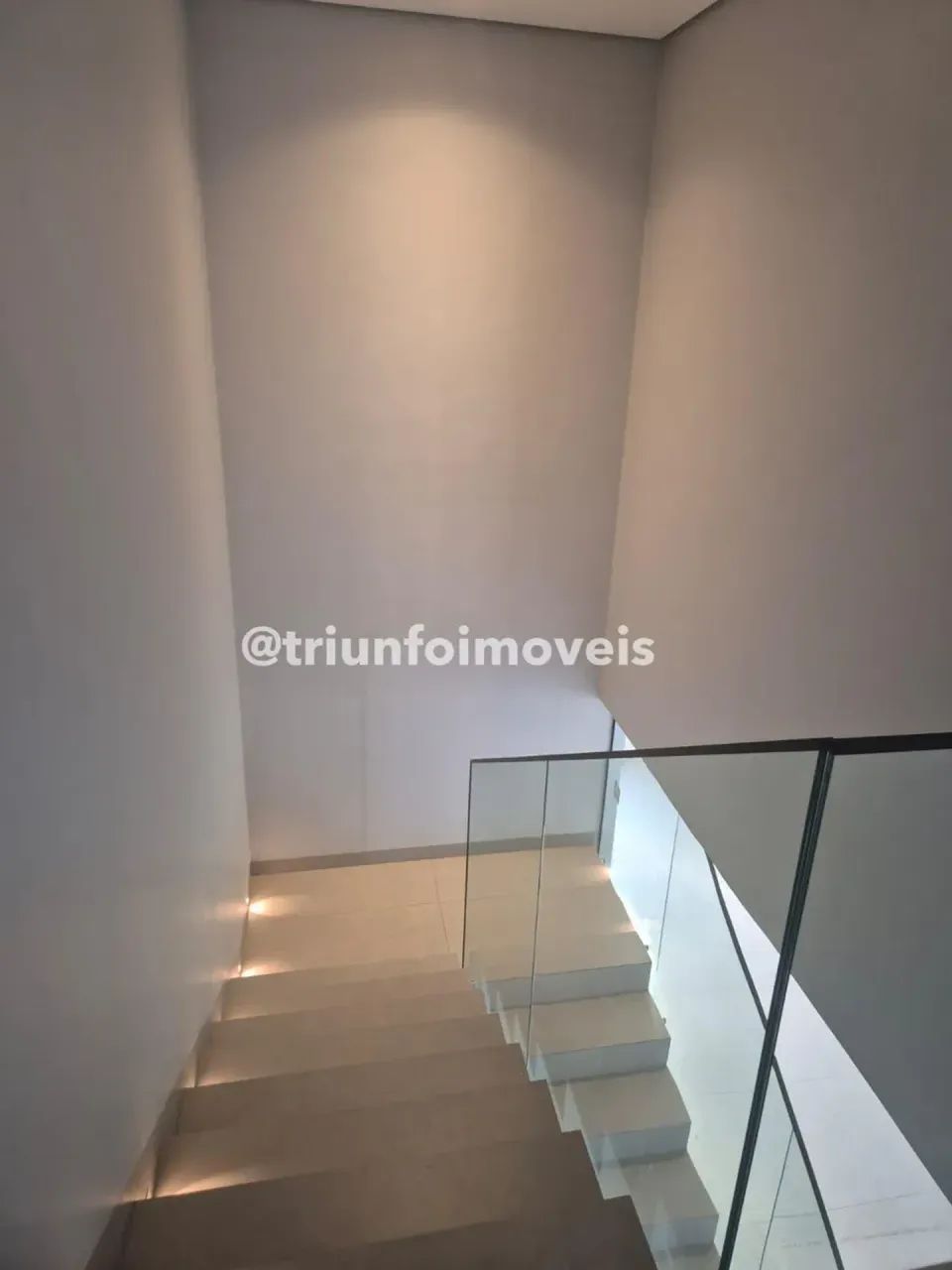 Casa duplex no Aldebaran Leste com 4 Suítes - Foto 3