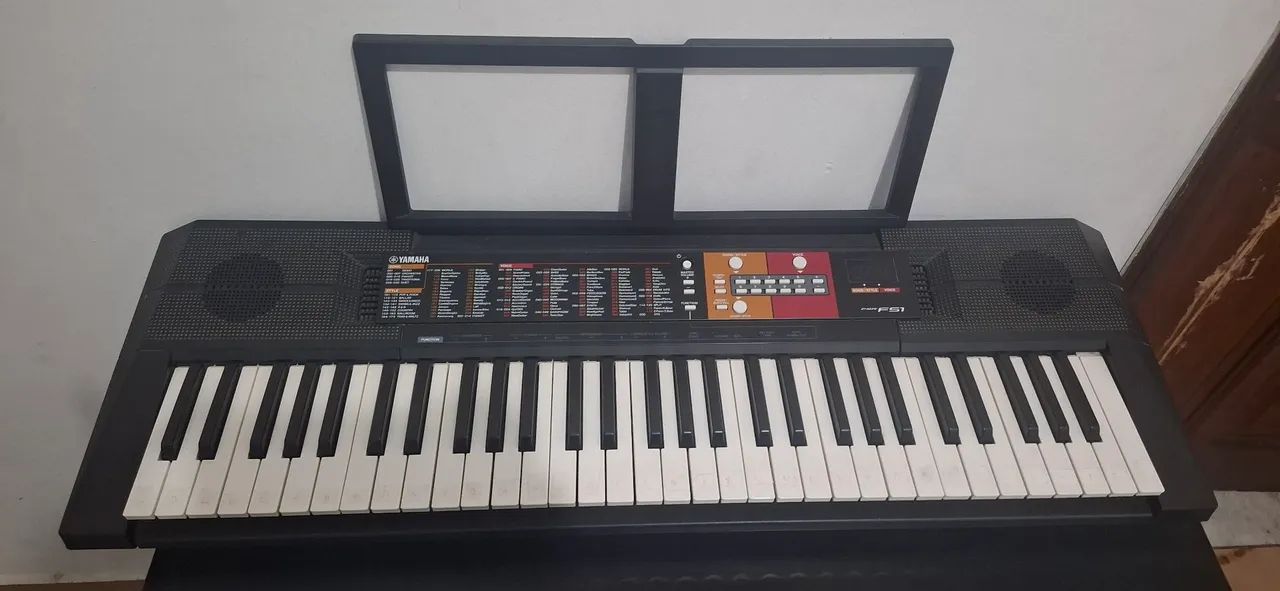 Teclado Yamaha 