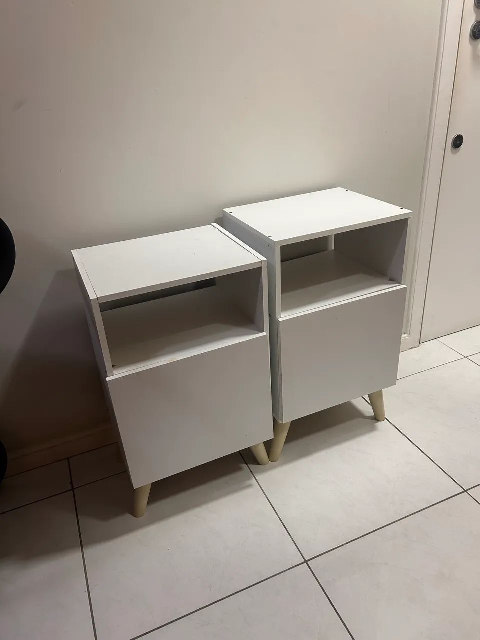 Mesa de cabeceira 