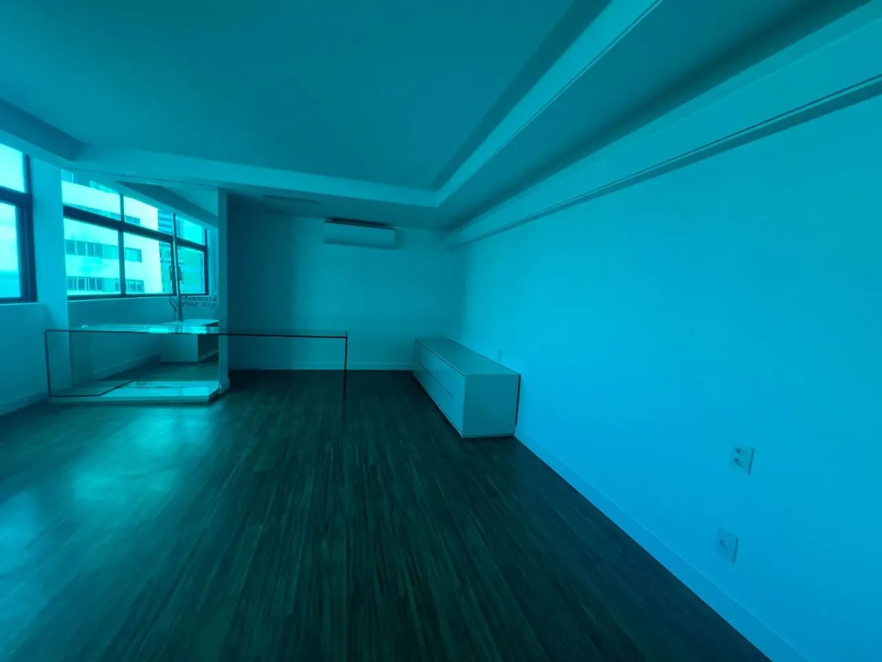 Cobertura, Avenida Boa viagem, toda reformada ,decorada 4 sts, 6 vgs, 1/por andar. - Foto 12