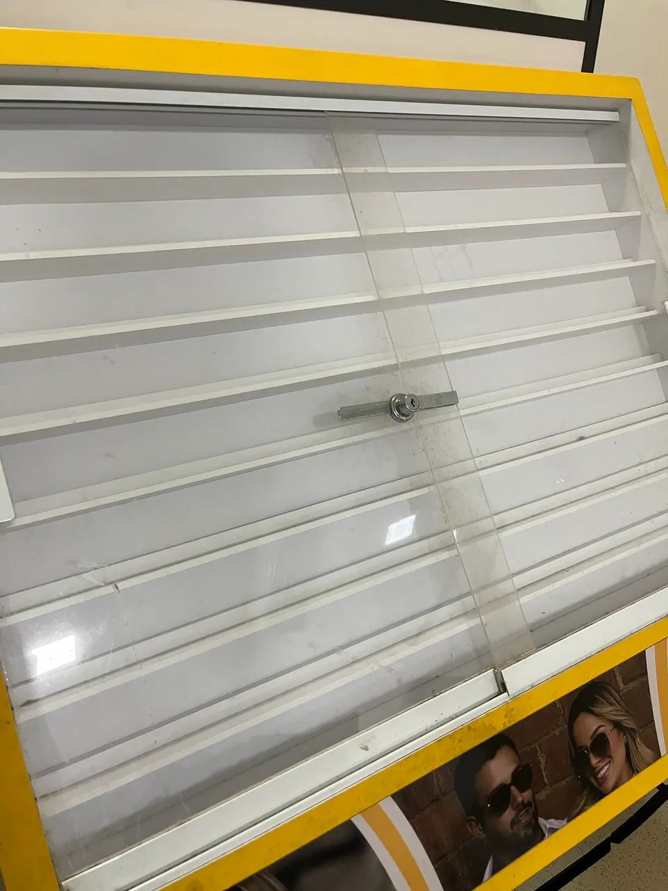 Expositor de óculos e acessórios  - Foto 2