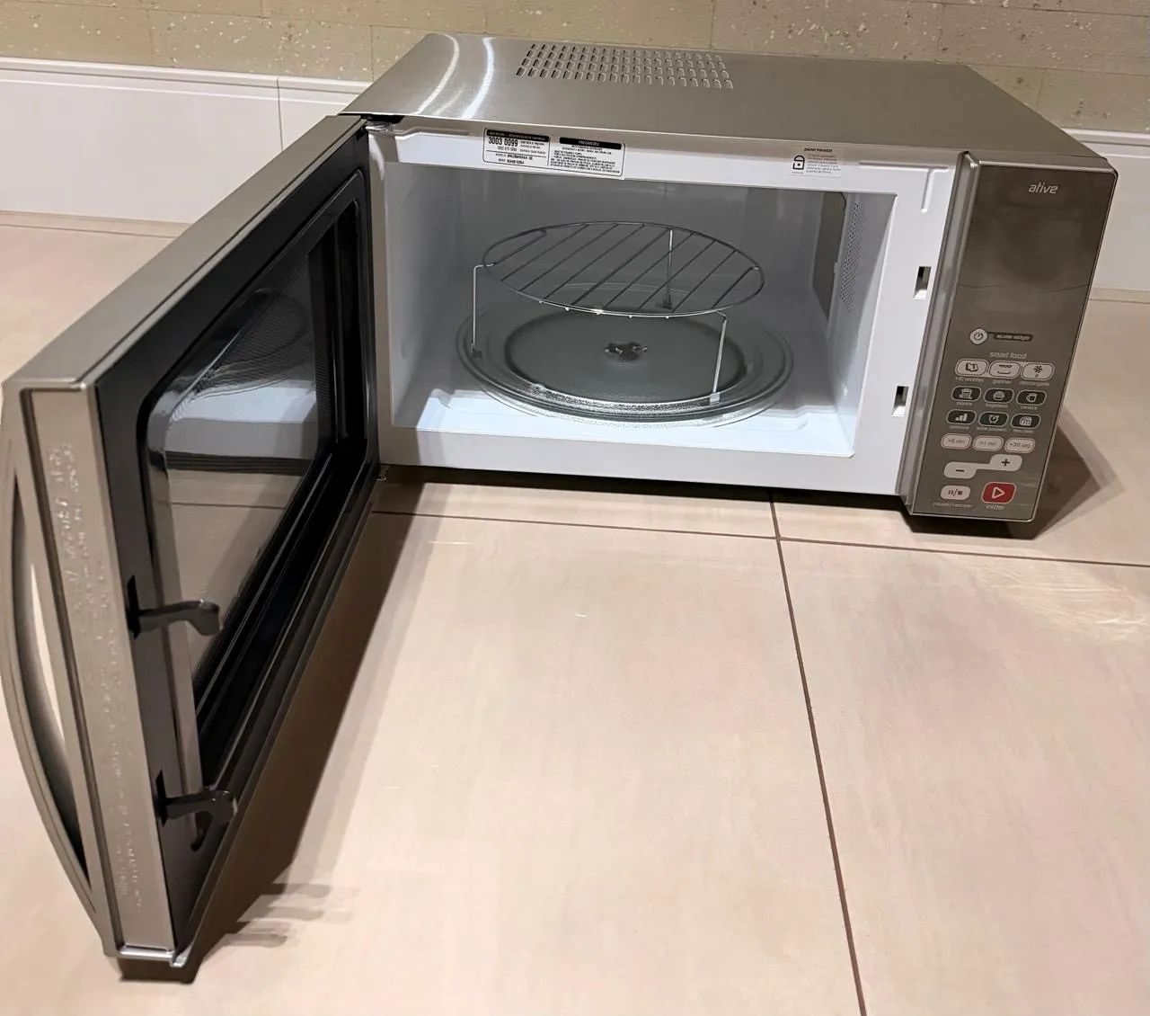 Microondas Brastemp Ative 110 volts - Foto 3