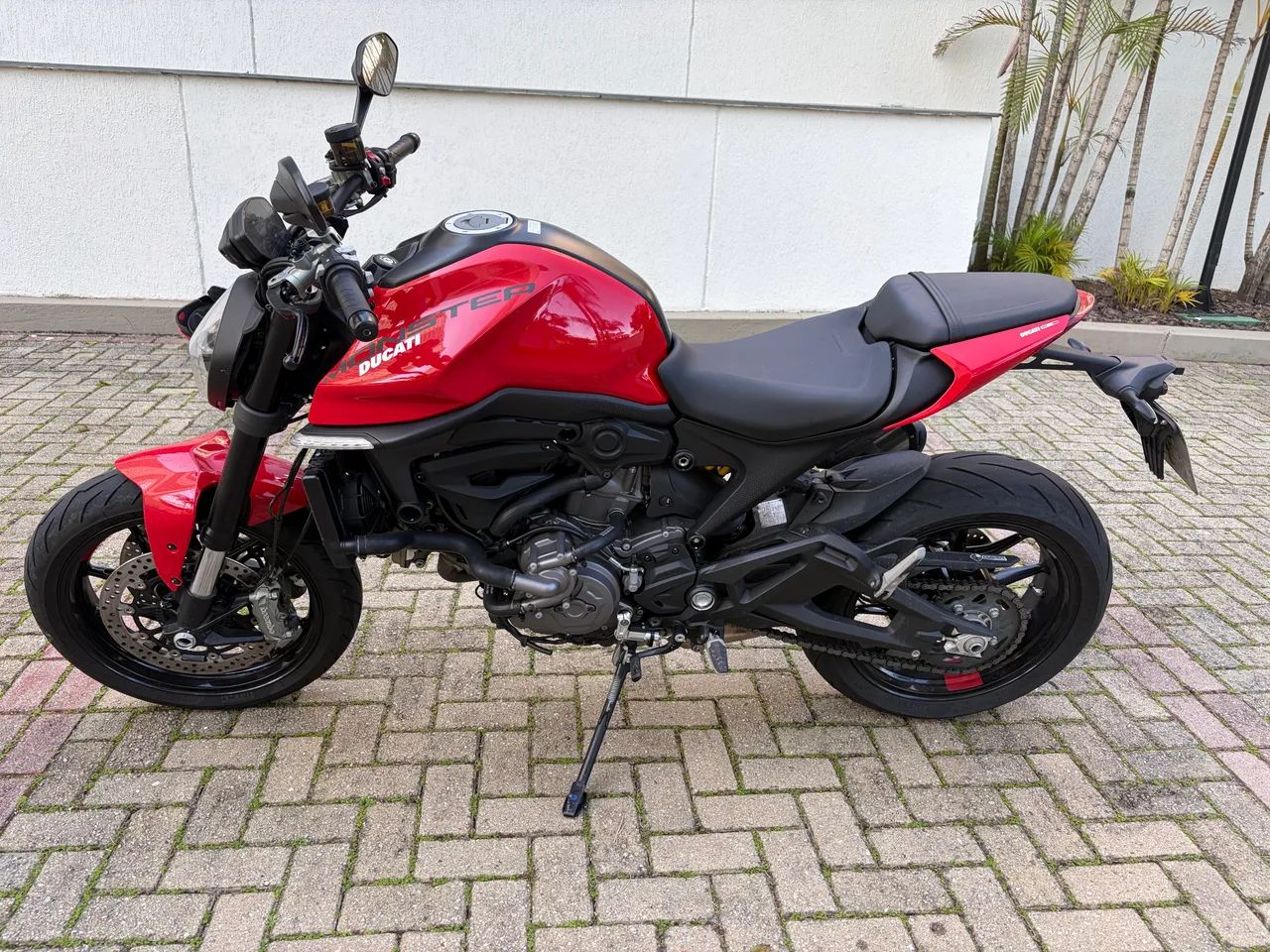 Monster 937 2022