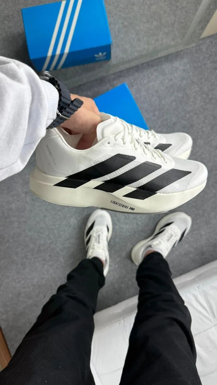 Tênis Adidas Adizero Pro 4 